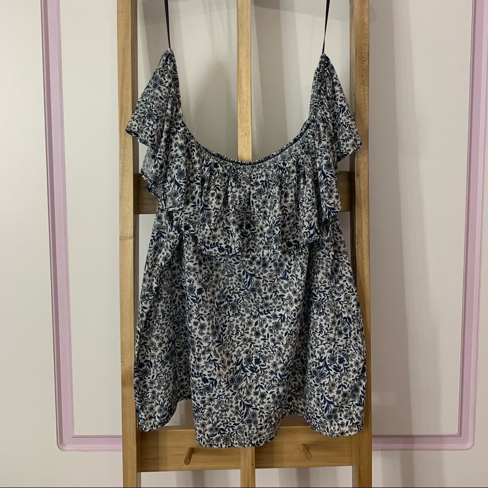 Blue off shoulders shirt